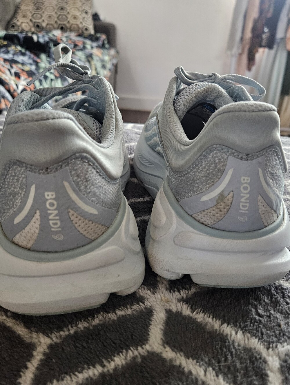 Hoka Bondi 9 Hoka One One Womens Pale Blue/Gray Running Sneakers Size 10B - Picture 8 of 10
